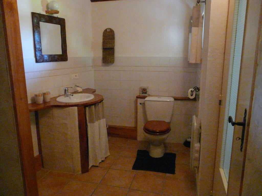 Chambre D'Hotes Grange De La Bastide Laveissière Exteriér fotografie